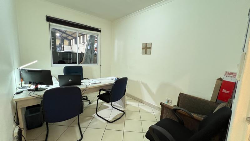 To Let commercial Property for Rent in Montague Gardens Western Cape
